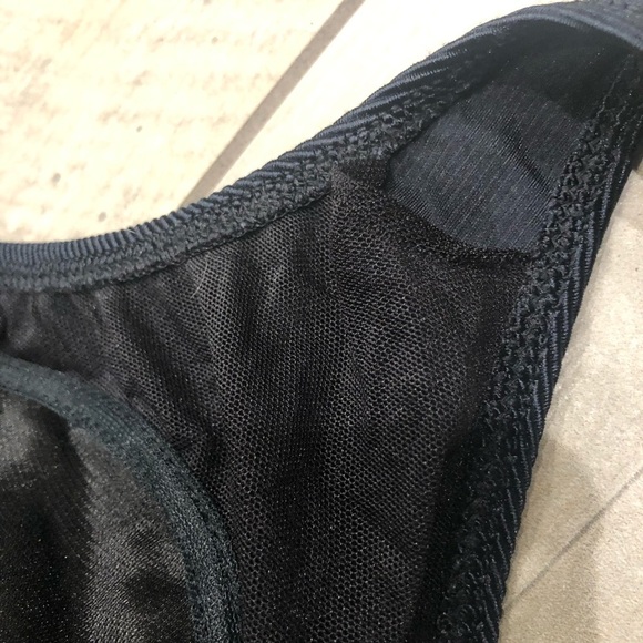 Gottex front skirted side swept ribbed one piece bathing suit black. Size 14. - Picture 11 of 11